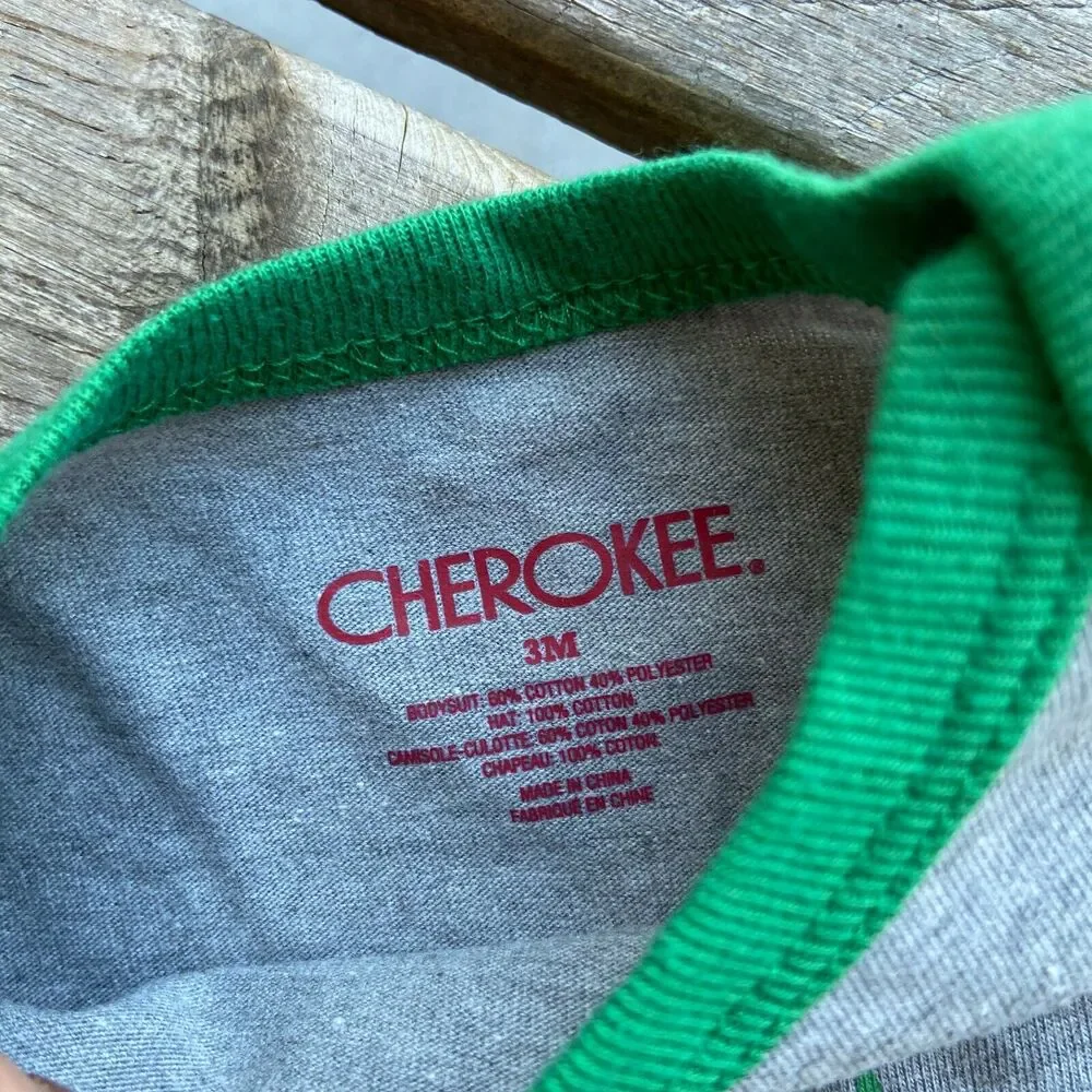 Cherokee Boys Girls Bodysuit Hat Size 3 Mo Who You Calling Elf Green Gray‎ NEW